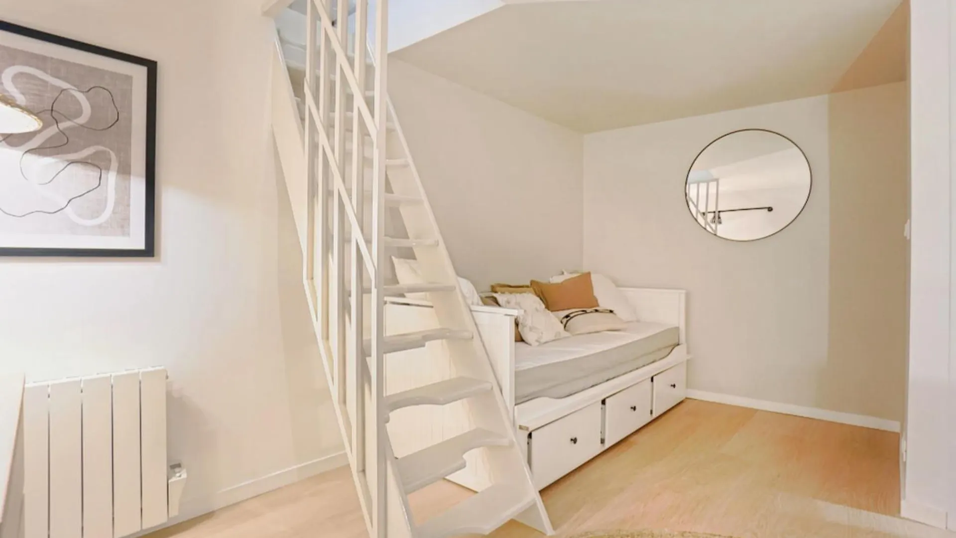 Comfortable And Ideally Located In 15